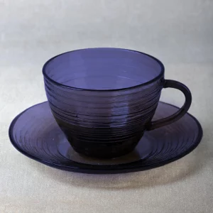 Tasses bleu en verre
